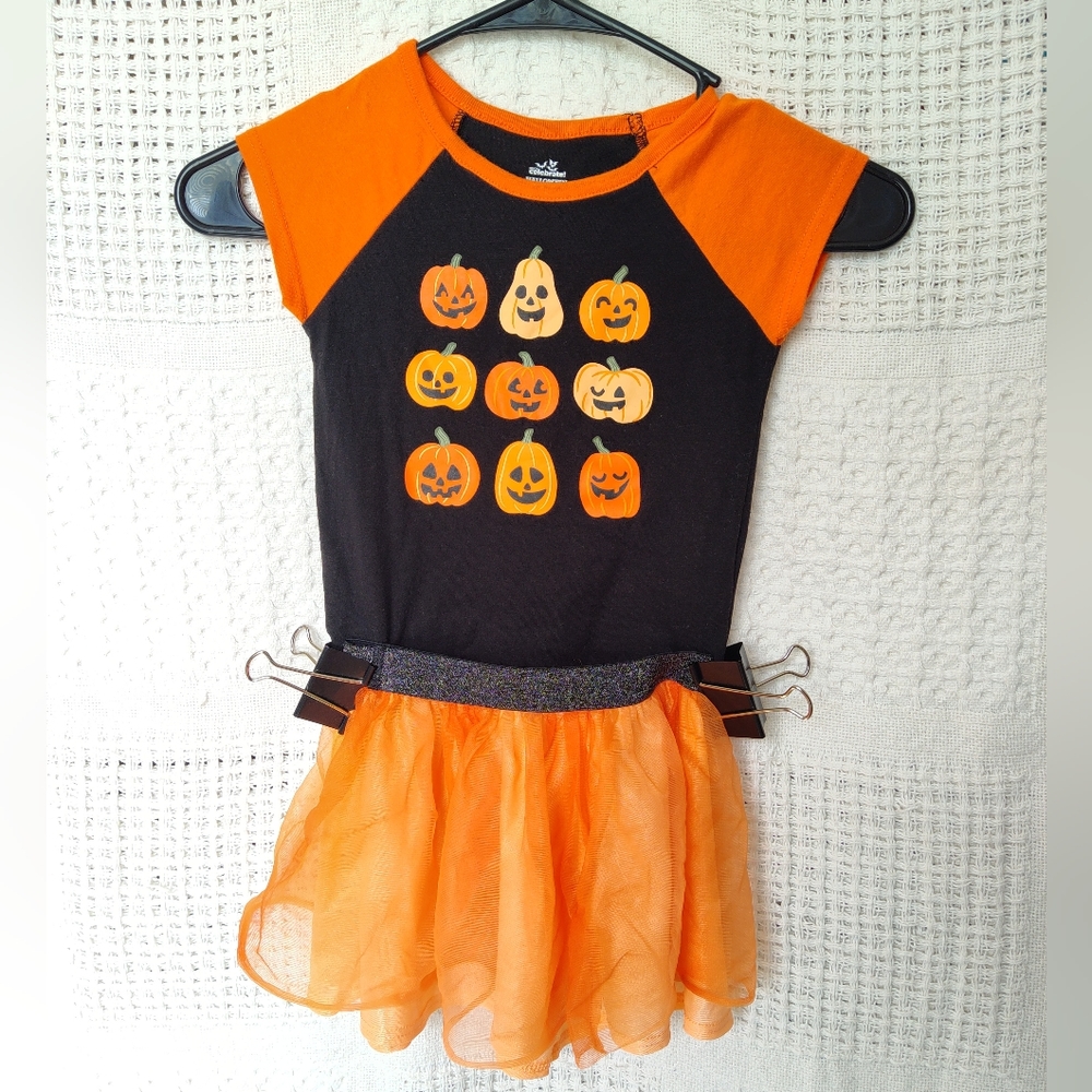 Halloween Jack O Lantern Pumpkin Outfit Size 2T Black Orange Skirt Tee Shirt